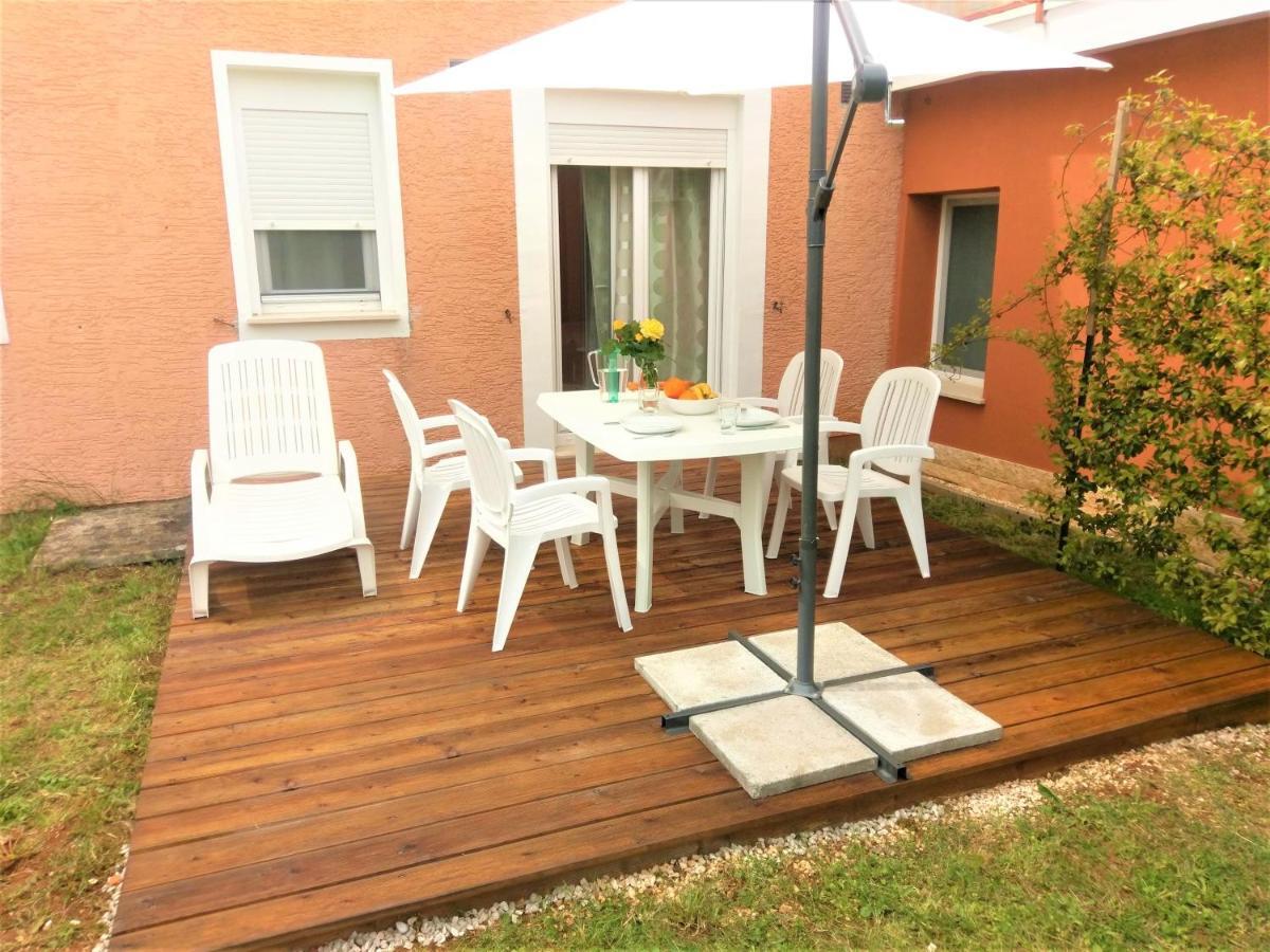 Blue Place W. Terrace Apartment Пореч Екстериор снимка